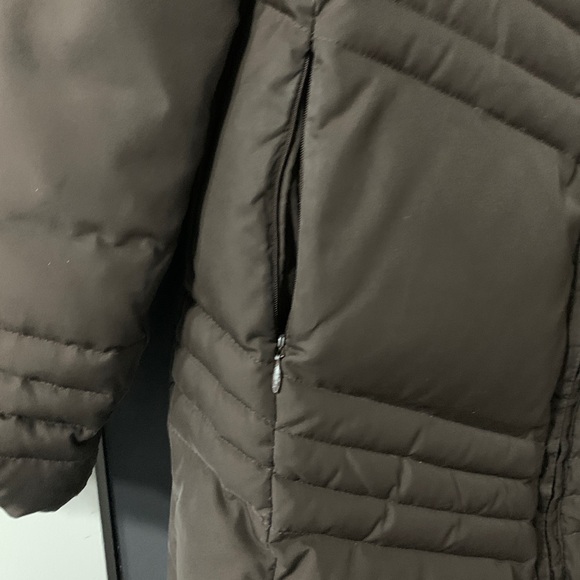 Johnny Yiu Down Jacket with Fox Fur - Picture 13 of 14